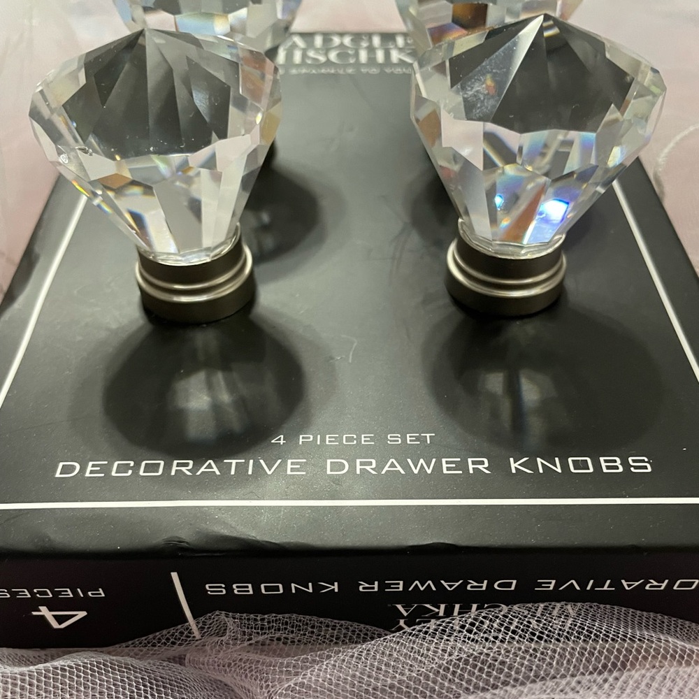 Decorative Diamond Cut crystal drawer pull knobs - Picture 3 of 6